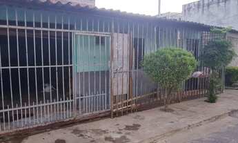 Imagem 2: Imóvel com 3 kits na Qd 323 do Itapoa