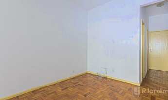 Imagem 3: Metrô próximo. Portaria 24h. Apartamento com 1 quarto à venda, 40 m², Catete, Zona sul, Ri