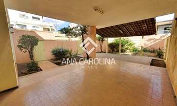 Imagem 2: Casa muito ampla no Centro com 04 quartos