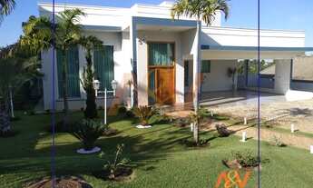 Imagem 2: Casa com 4 suítes 600m² de A/c Cond. Village Castelo-Itú/SP