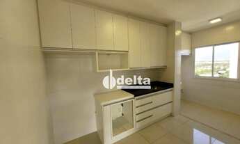 Imagem 5: Cobertura com 3 dormitórios para alugar, 160 m² por R$ 3.200,00/mês - Tubalina - Uberlândi