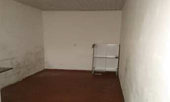 Imagem 5: 01 quarto, sala, cozinha, WC e garagem