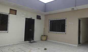 Imagem: Aluga casa três dormitórios, Bairro São