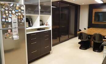 Imagem 2: Casa de condomínio para venda tem 250 metros quadrados com 4 quartos