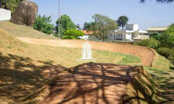 Imagem 5: Lindo terreno na Aldeia da Serra, no condomínio Morada das Flores, com 616m²