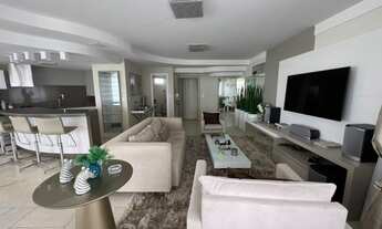 Imagem 5: Apartamento para venda tem 237 metros quadrados com 4 quartos em Centro - Balneário Cambor