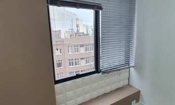 Imagem 3: Sala comercial com 36 metros quadrados no Centro de Curitiba - PR