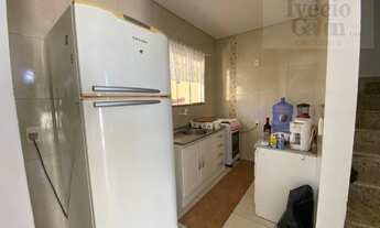 Imagem 4: Sobrado para Venda em Balneário Piçarras, Itacolomi, 3 dormitórios, 1 suíte, 2 banheiros