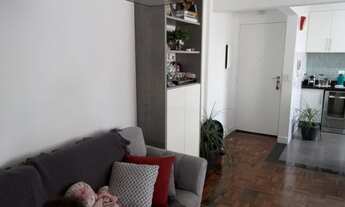 Imagem 6: Excelente apartamento no Brooklin, todo reformado, 75m2, 2 dormitorios, sendo 1 suite, esc