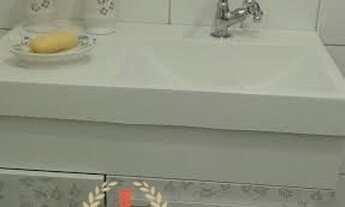 Imagem 2: VILA HORTOLÂNDIA - 2 DORMS. COM SACADA