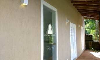 Imagem 3: Casa com 3 dormitórios e 5 vagas