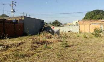 Imagem: Terreno à venda, por R$ 155.000 450 m²