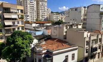 Imagem 2: FLAMENGO - 1 QUARTO - FRENTE - ALTO - ÁREA - DE - SERVIÇO - REFORMADO