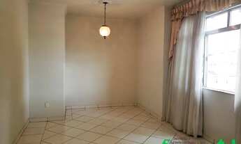 Imagem 7: CASA ALTA DE 03 DORMITÓRIOS SALA AMPLA E QUINTAL NA VILA MATHIAS SANTOS SP