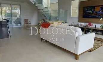 Imagem 6: Belíssimo sobrado com 3 suítes uma delas com closet e hidro