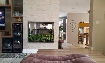 Imagem 3: Casa com espaço gourmet em condomínio