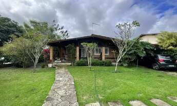 Imagem: Aldeia - Beira de pista