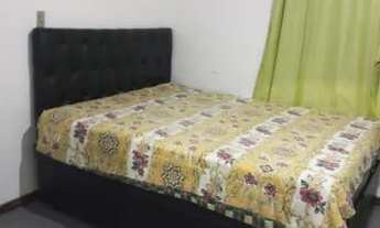 Imagem 6: CASA COM PISCINA E CHURRASQUEIRA