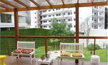 Imagem 2: Apartamento SEMIMOBILIADO com 2 dormitórios, vista livre