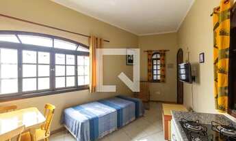 Imagem 3: Casa para Aluguel - Vilamar, 2 Quartos, 60 m2