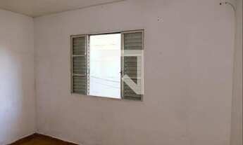 Imagem 7: Casa para Aluguel - Canhema, 2 Quartos, 35 m2