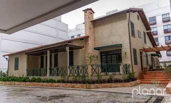 Imagem 4: Loft com 1 dormitório para alugar, 40 m² por R$ 2.960,00/mês - Itaipava - Petrópolis/RJ