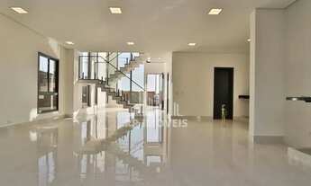 Imagem 3: RR5130 Casa 274m² CONDOMÍNIO RESERVA SANTA ANNA - OPORTUNIDADE - 3 Suítes 4 Vagas - Santan