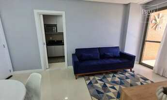 Imagem 4: Maximus de frente finamente montado e decorado