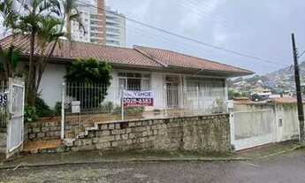 Imagem: Casa com 4 dormitórios à venda, 200 m²