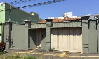 Imagem 3: Casa muito próxima ao Praia Clube com Quiosque Gourmet