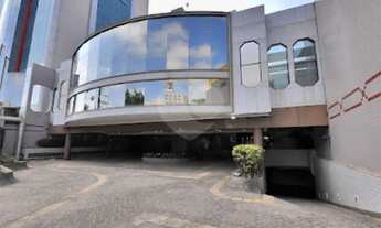 Imagem: Prédio inteiro para locação em Luz