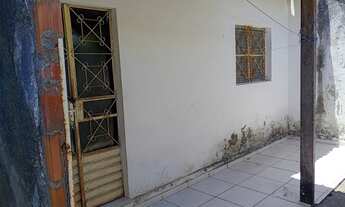 Imagem 7: Vendo prédio Casa com 2 dormitórios