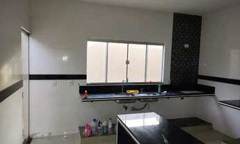 Imagem 6: Res Cidade Verde, 4 quartos Sobrado com 3 Quarto(s) e 3 banheiro(s) à Venda, 230.00 por R