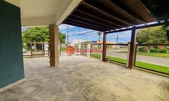 Imagem 2: Casa Mobiliada com Piscina no Centro de Xangri-Lá - Venda REF: *736794