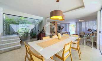 Imagem 2: Imóvel para aluguel e venda tem 293 metros quadrados com 4 quartos