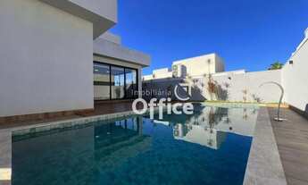 Imagem 3: Sobrado com 3 dormitórios à venda, 373 m² por R$ 2.500.000,00 - Residencial Anaville - Aná