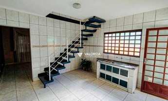 Imagem 2: Casa com 4 quartos, 194 m² - venda por R$ 620.000 ou aluguel por R$ 3.250/mês - Vila Barão