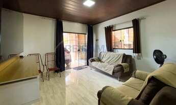 Imagem 3: Casa Sobrado 5 Quartos, 1 Suíte, Cozinha Planejada, 4 Vagas de Garagem à Venda na Rua 19