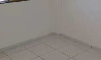 Imagem 6: Apartamento Farolândia 2/4,sala,cozinha e banheiro