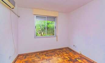 Imagem 3: Apartamento 02 dormitórios no Passo da Areia em Porto Alegre