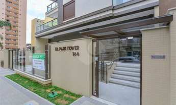 Imagem 1: Curitiba - Apartamento Padrão - Água Verde