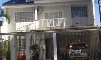 Imagem: MARINGÁ - CASA PADRÃO - JD SANTA MÔNICA