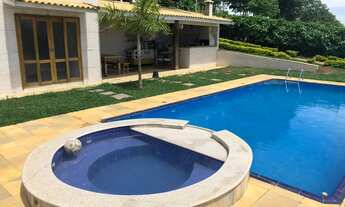 Imagem 2: Linda Chácara em Condomínio de Alto Padrão!