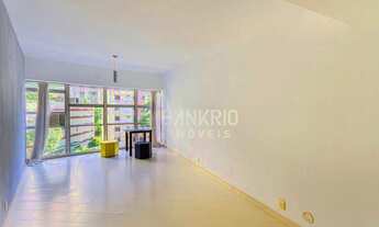 Imagem 3: Apartamento com 3 quartos com 90 m² à venda por R$ 1.100.000,00 - Lagoa - Rio de Janeiro