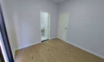 Imagem 6: Casa de condomínio térrea com184m² com 3 suítes