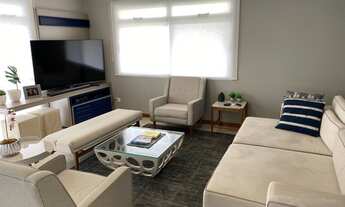 Imagem 7: Casa para aluguel e venda com 400 metros quadrados com 5 quartos.