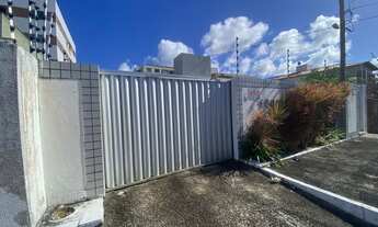 Imagem: Casa para venda possui 360 metros quadrados