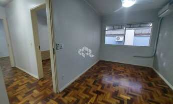 Imagem 2: PORTO ALEGRE - Apartamento Padrão - Menino Deus