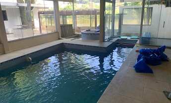 Imagem 2: Casa alto padrao a beira do rio verde