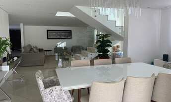 Imagem 6: Casa de condomínio de 350m quadrados para aluguel possui 350 metros quadrados com 4 quarto